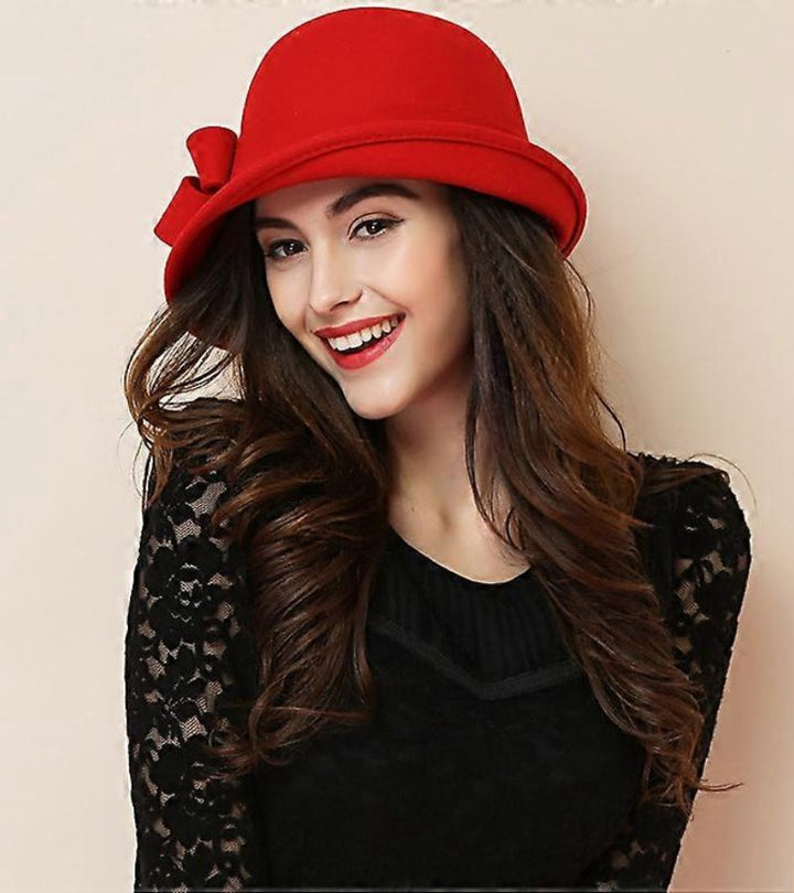 Magnolia – Elegáns, széles karimájú cloche kalap