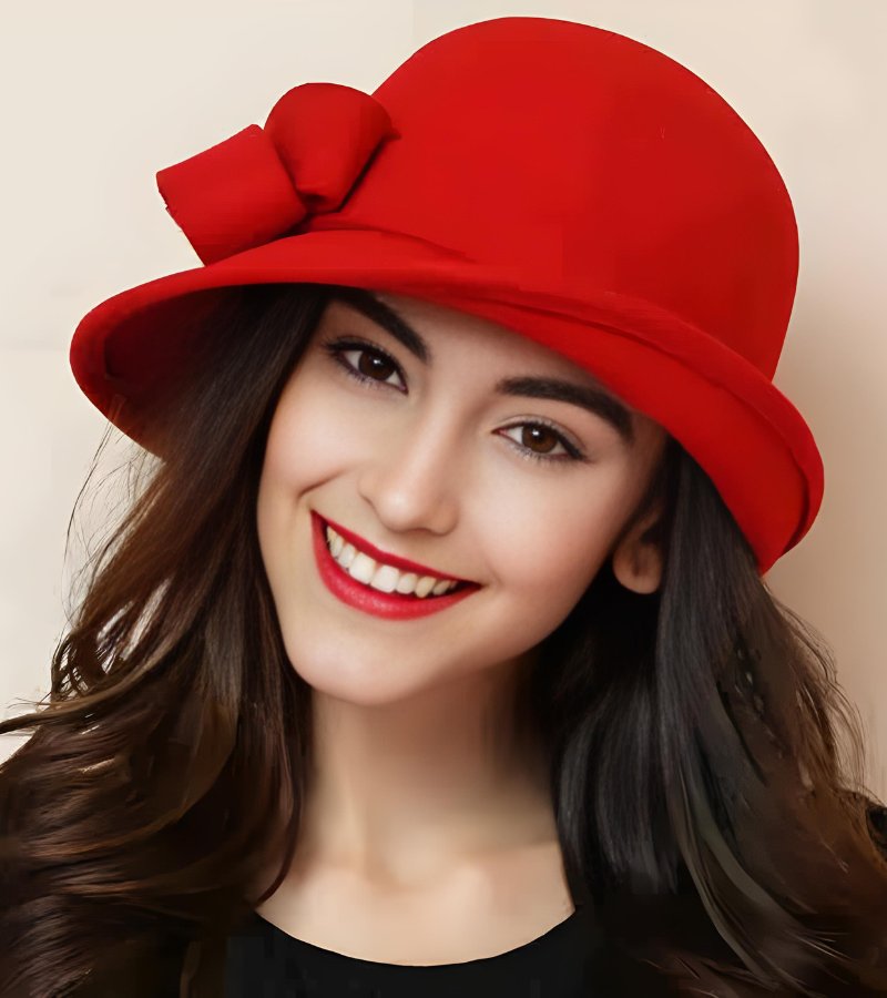 Magnolia – Elegáns, széles karimájú cloche kalap