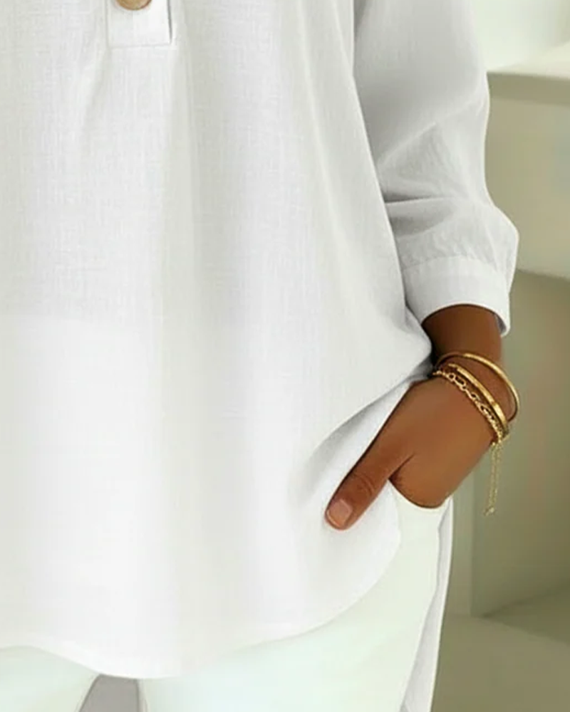 Claire - puha tapintású V-nyakú gombos blúz