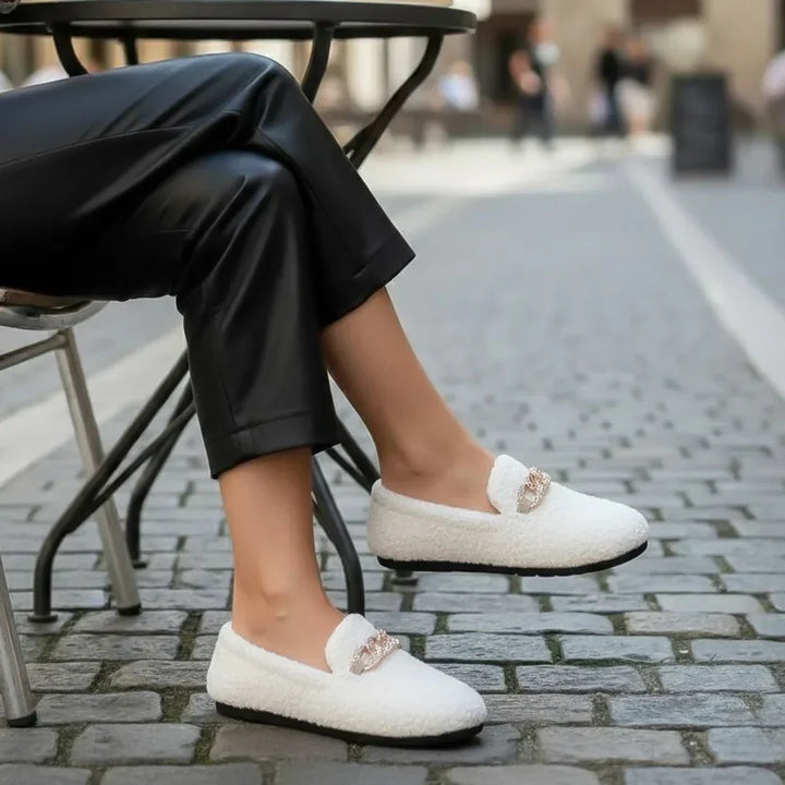 Elari - Ergonomikus plüss mamuszok