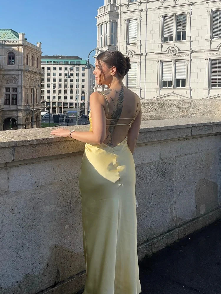 Kevisse - elegáns, kényelmes ruha