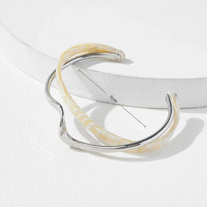 Zariah - Hullámos, nyitott mandzsettás karkötő