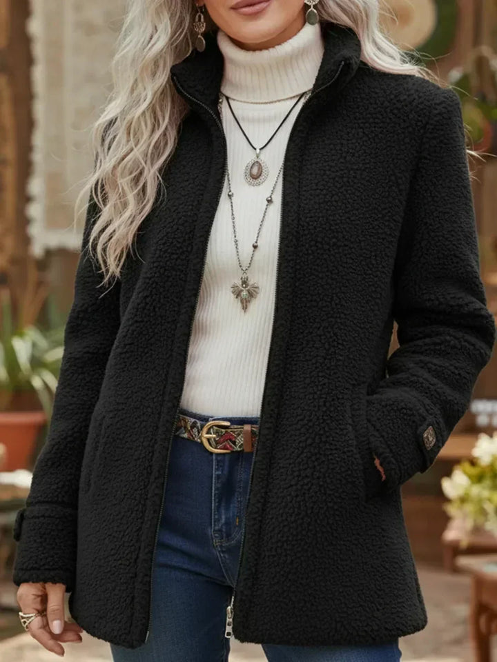 Eliza - puha tapintású, magas gallérú kabát