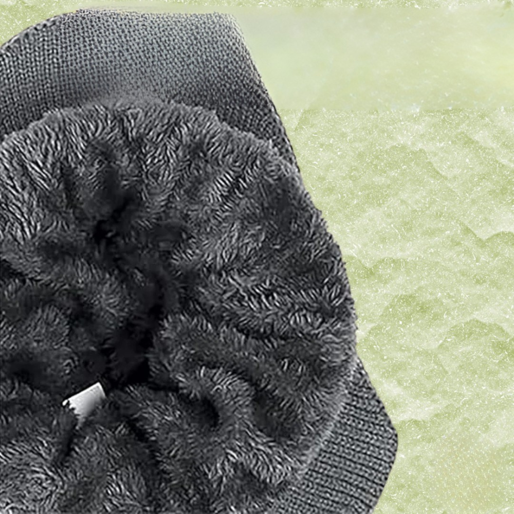 Jorlath - Puha kötött napellenzős sapka